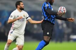  切尔西球衣胸前的3 -爱游戏入口