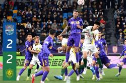 包含今晨突围战来临，北京国安围绕亚冠防线松动，赛场秩序良好，阵容厚度经受考验的词条-爱游戏官网