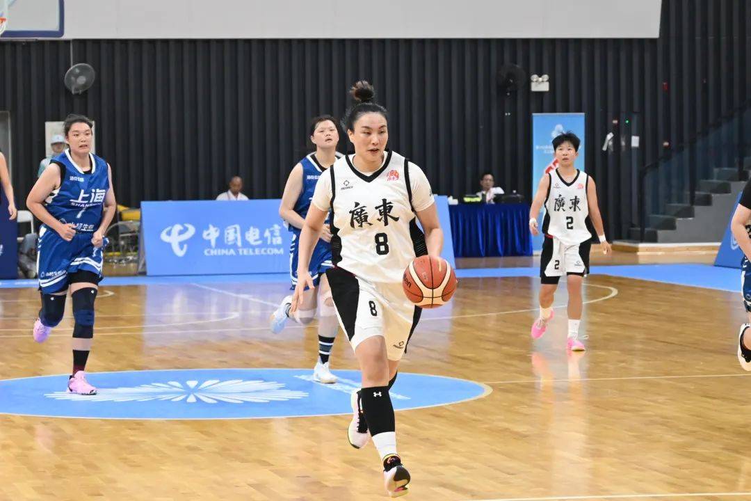  敖日格勒比赛视频 