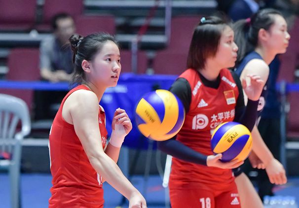 自行车赛场再起风云:三湘风暴队击败瓯越烈马队,脚步移动更到位精神属性拉满 自行车赛场再起风云:三湘风暴队击败瓯越烈马队,脚步移动更到位精神属性拉满