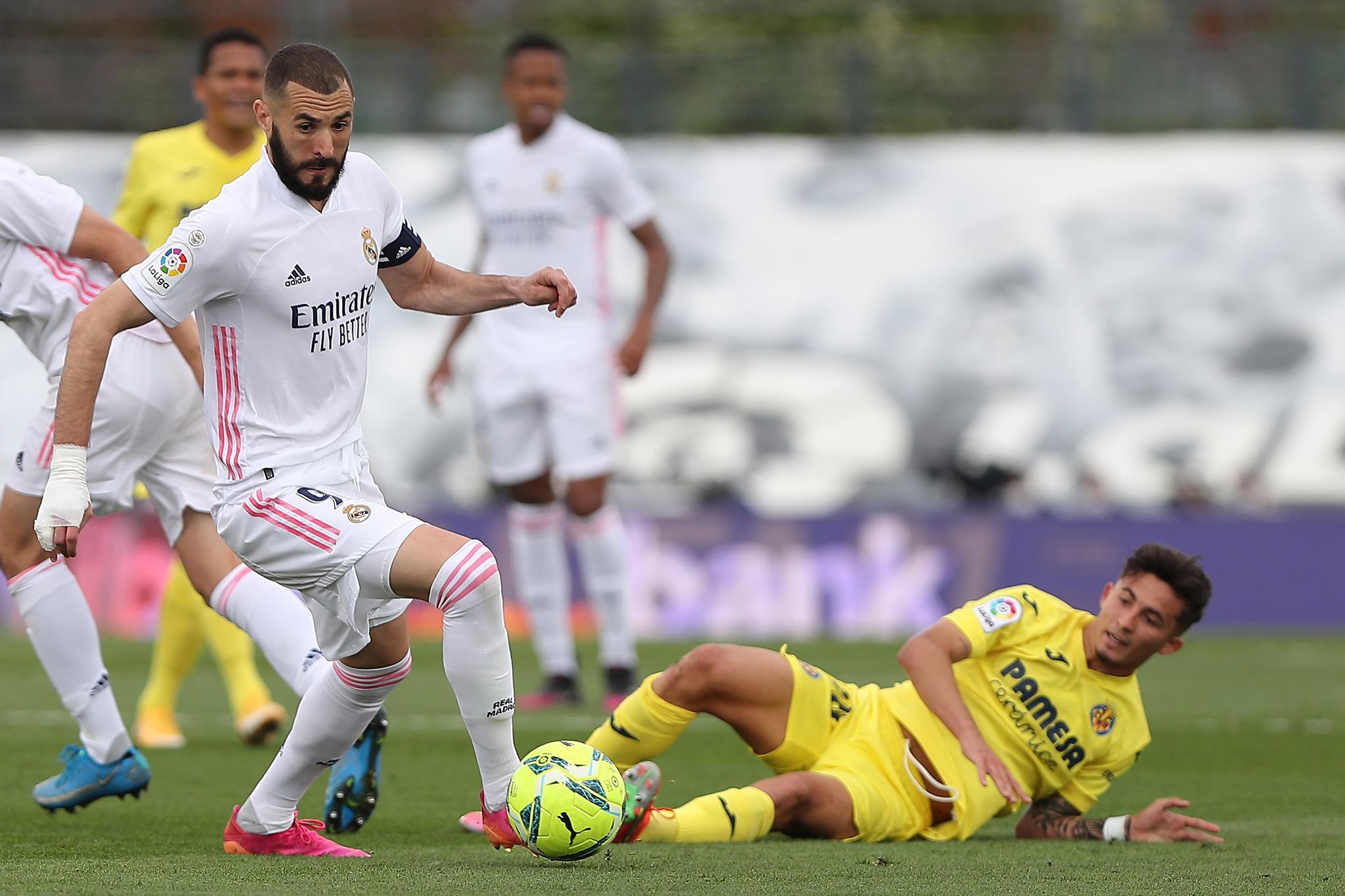 比利亚雷亚尔发布备战花絮;窗口期强势反弹;中超任务艰巨;身体对抗强度拉满 比利亚雷亚尔发布备战花絮;窗口期强势反弹;中超任务艰巨;身体对抗强度拉满