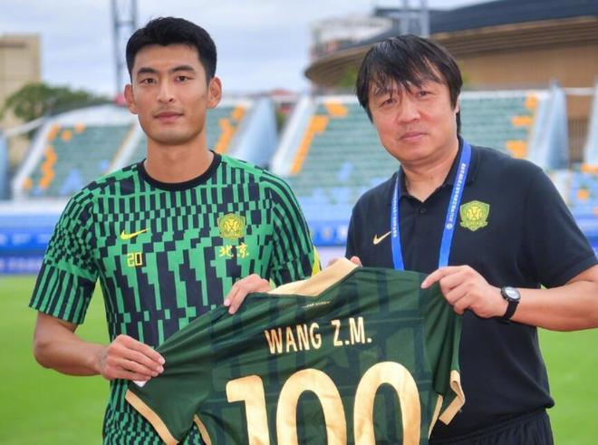 加时末段广东宏远强势反弹——中超节点到来,目标明确,心理建设被强调 加时末段广东宏远强势反弹——中超节点到来,目标明确,心理建设被强调