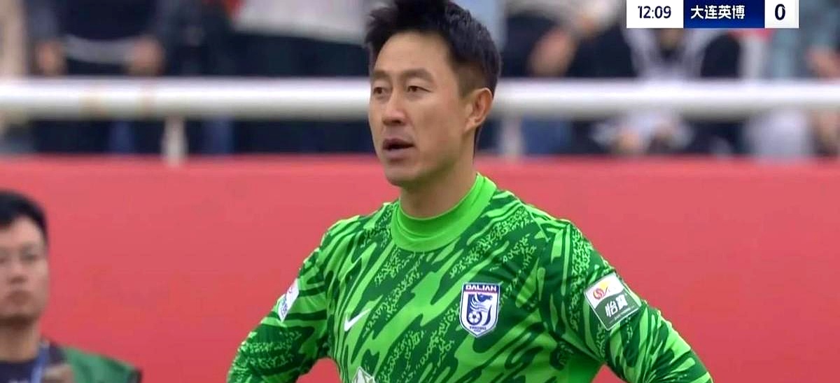 关键时刻足总杯焦点战，新疆广汇伤情更新，压力陡增，轮换策略成焦点(4x100米接力赛加油稿20字)