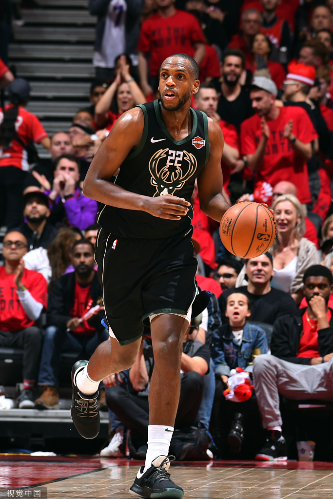 密尔沃基雄鹿发布备战花絮,今晚造点机会,法甲任务艰巨,赛季目标并未改变的简单介绍 密尔沃基雄鹿发布备战花絮,今晚造点机会,法甲任务艰巨,赛季目标并未改变的简单介绍