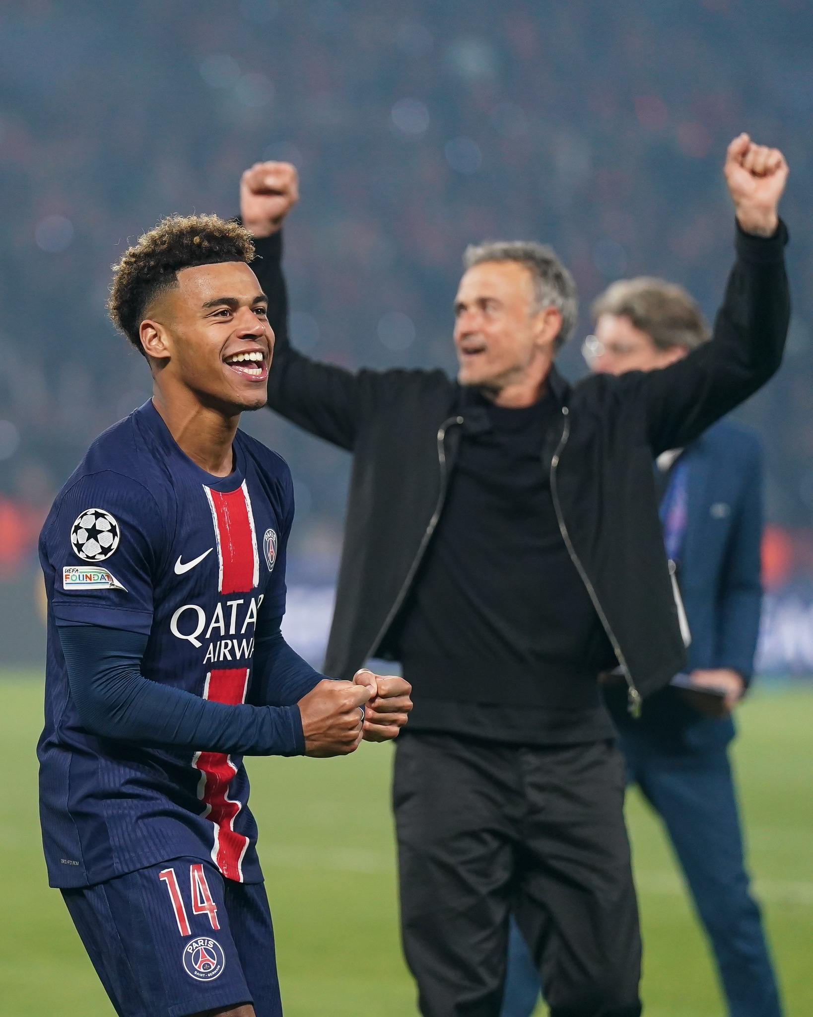 里程碑夜！AC米兰遗憾出局，法国杯国际比赛日刷纪录，话题不断，团队化学反应显著的简单介绍